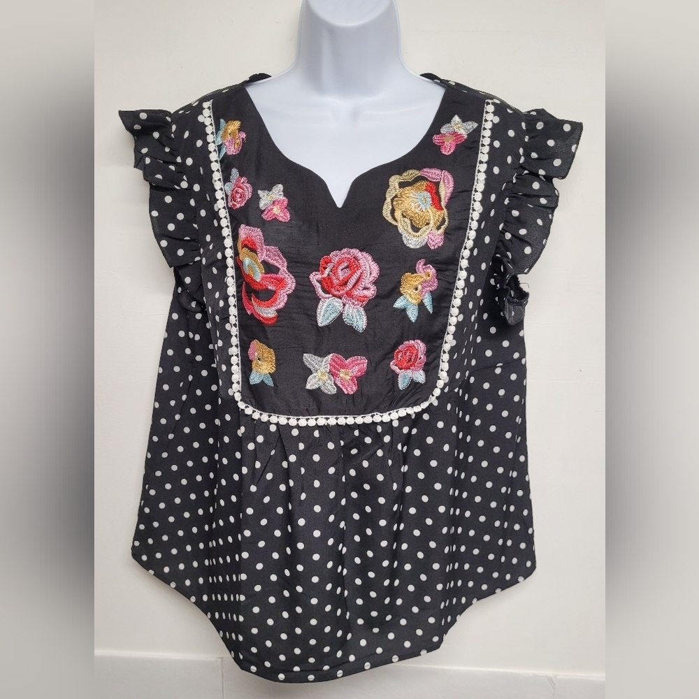Shein Curve 1XL Polka-dot Embroidered Top Excellent Condition